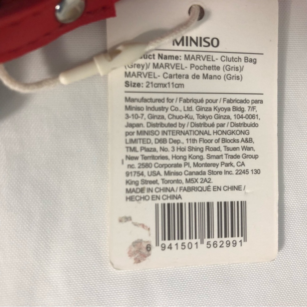 Marvel Gray Wristlet Red Strap Logo Clutch Bag Pouch NWT - Picture 5 of 12